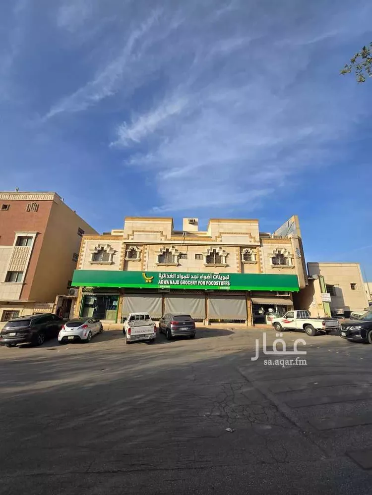 عمارة للبيع في شارع عنيزة, حي الروابي, مدينة الرياض, منطقة الرياض صورة 3