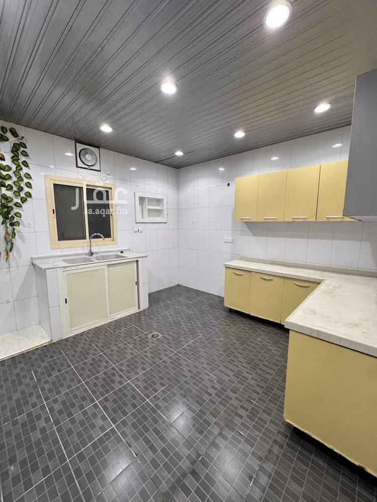 شقة للإيجار في شارع ابو بصير ، حي المزروع الثاني ، الهفوف‎ ، الاحساء صورة 2