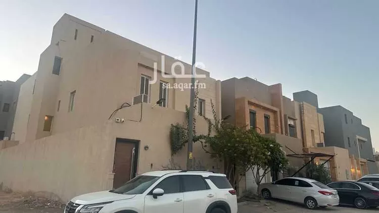 فيلا للبيع في شارع أحمد بن علي الباغاني ، حي العارض ، الرياض ، منطقة الرياض صورة 2