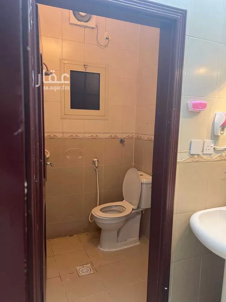 شقة للإيجار في شارع زيد بن رقيش بن رئاب رضي الله عنه, حي الشرائع, مدينة مكة المكرمة, منطقة مكة المكرمة صورة 3