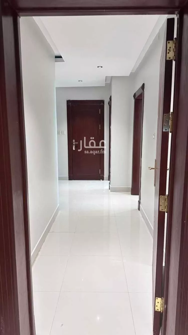 فيلا للإيجار في شارع العبادية, حي الربيع, مدينة الرياض, منطقة الرياض صورة 4