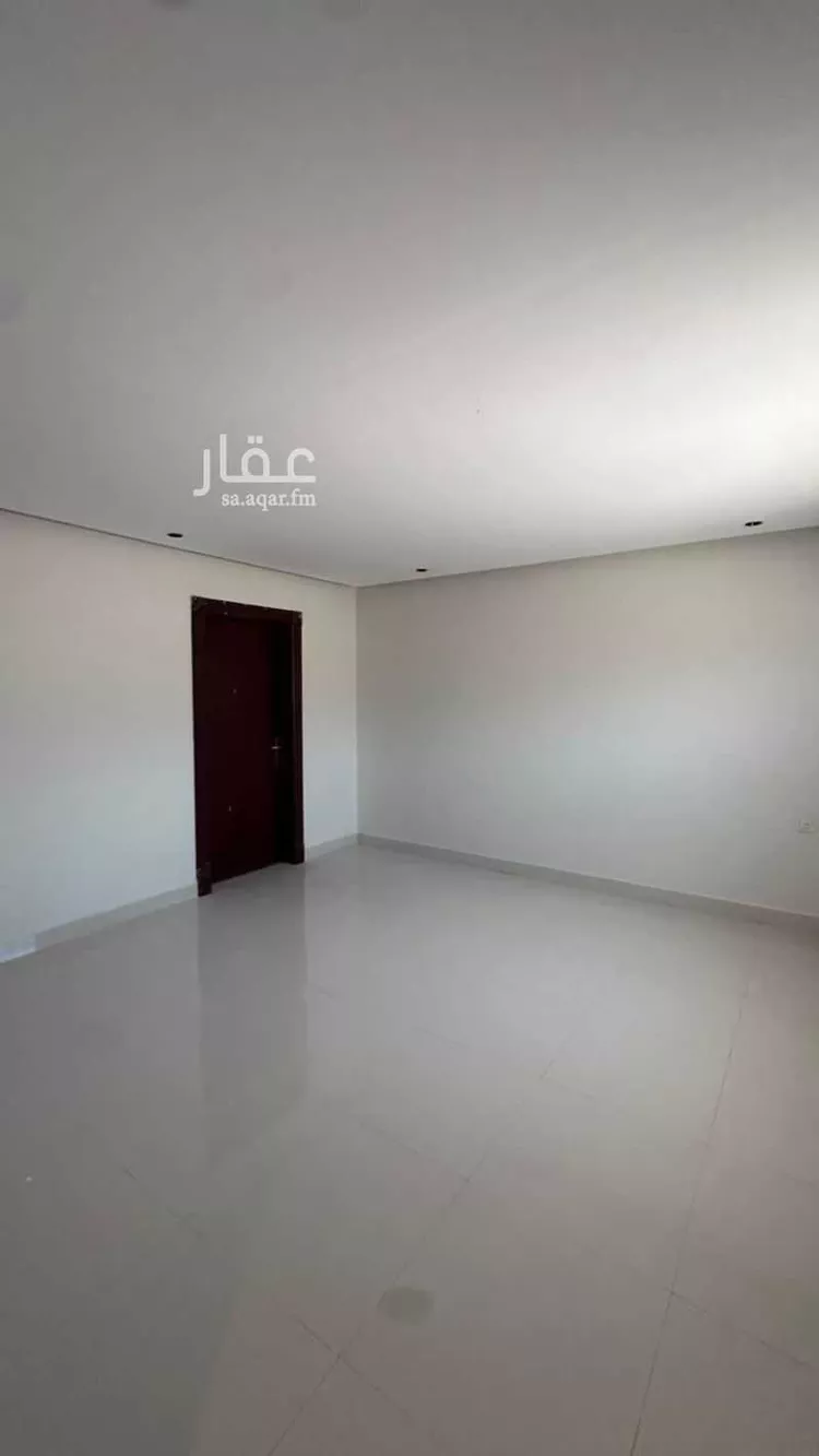 فيلا للإيجار في شارع العبادية, حي الربيع, مدينة الرياض, منطقة الرياض صورة 3