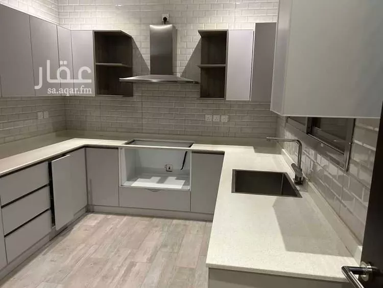 فيلا للبيع في شارع محمد بسيوني, حي العارض, مدينة الرياض, منطقة الرياض صورة 3