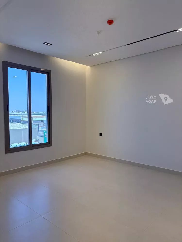 شقة للبيع في شارع الشيخ عبدالرحمن بن اسحاق بن عبدالرحمن, حي المنار, مدينة الرياض, منطقة الرياض 13