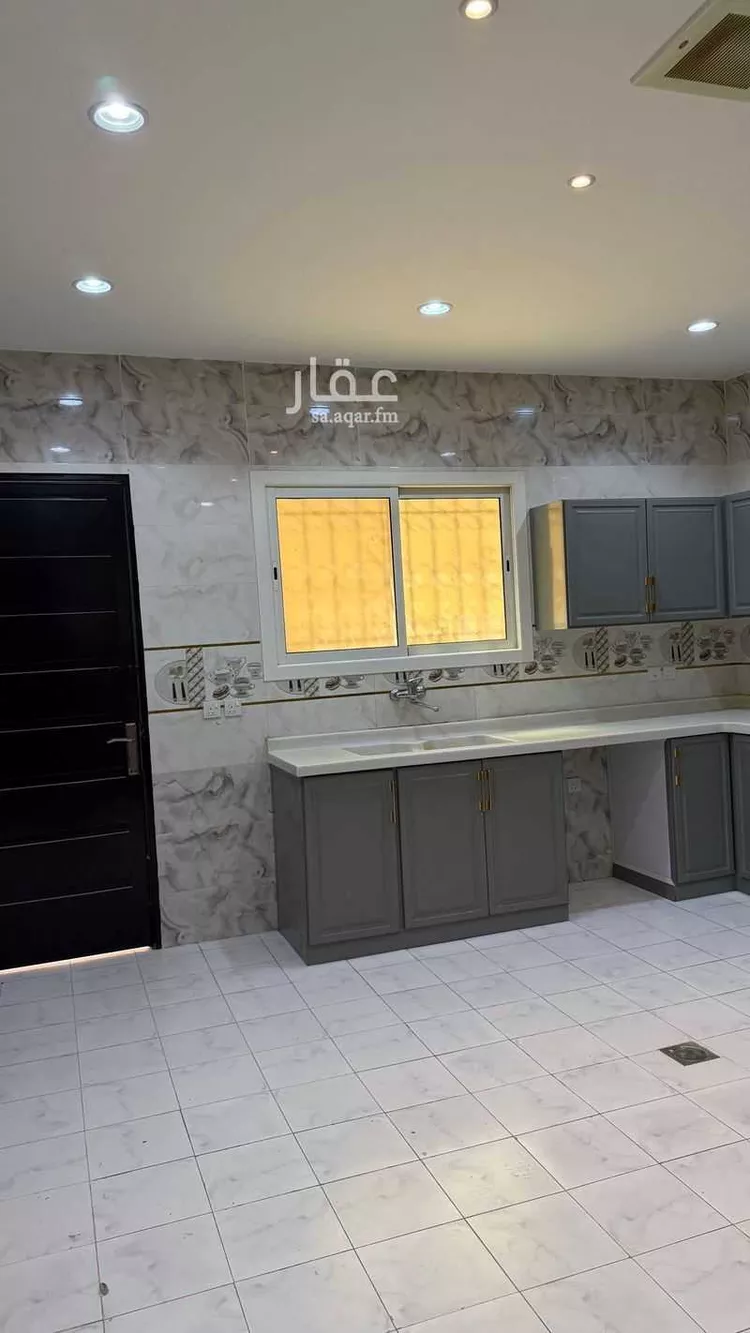 فيلا للإيجار في شارع النمرية, حي ظهرة لبن, مدينة الرياض, منطقة الرياض 14