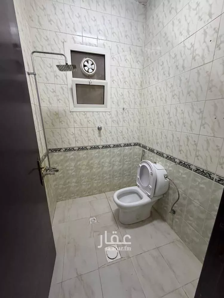 دور للإيجار في شارع شهيد الدين ثم الوطن محمد طريسان الشاطر, حي الشهداء, مدينة الرياض, منطقة الرياض صورة 5