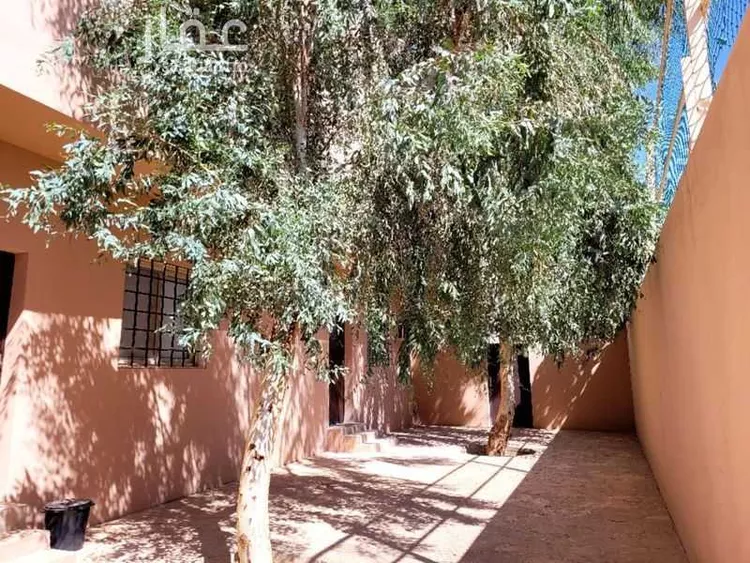 استوديو للإيجار في شارع المويه 523, حي الغماس1, مدينة الغماس, منطقة القصيم 8