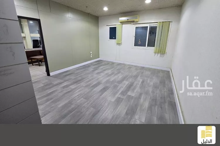 مكتب تجاري للإيجار في null صورة 2