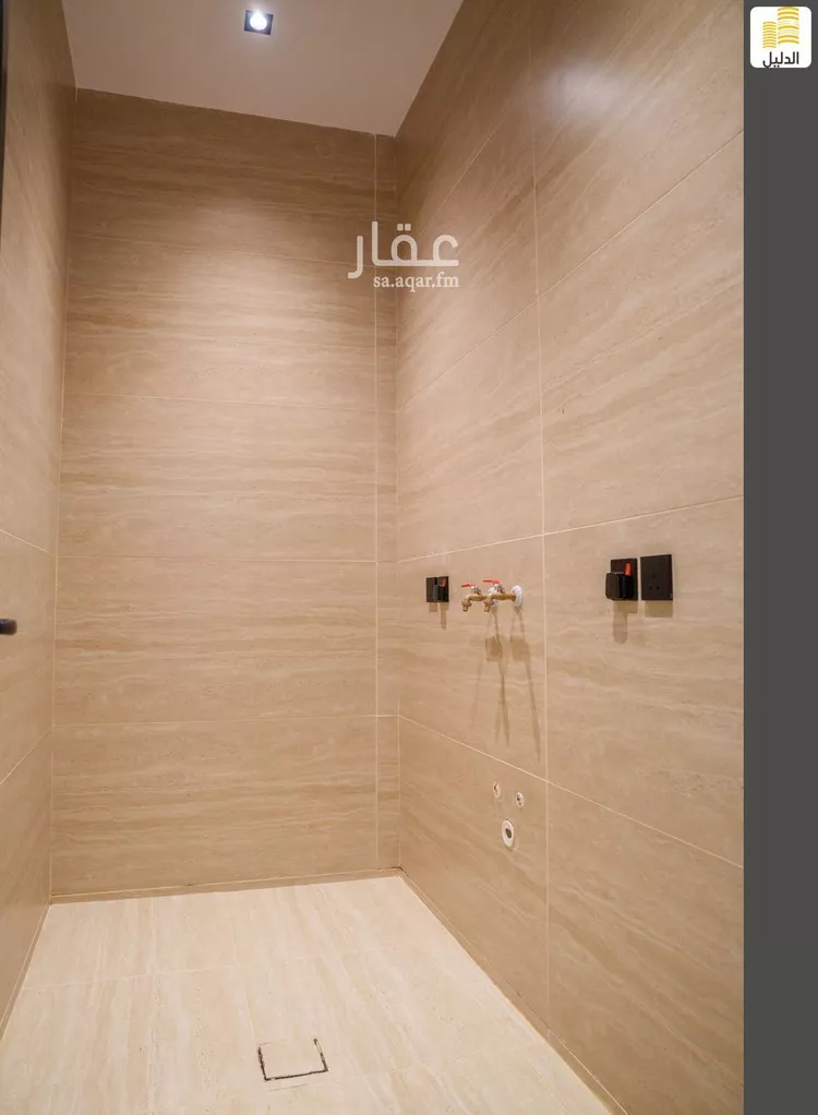 فيلا للبيع في شارع 4 ا, حي الراكة الشمالية, مدينة الدمام, المنطقة الشرقية صورة 2