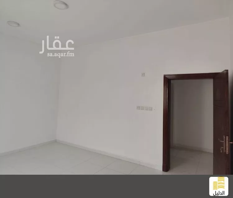 شقة للإيجار في شارع معاذ بن ماعص, حي هجر الثالث, مدينة الاحساء, المنطقة الشرقية صورة 2
