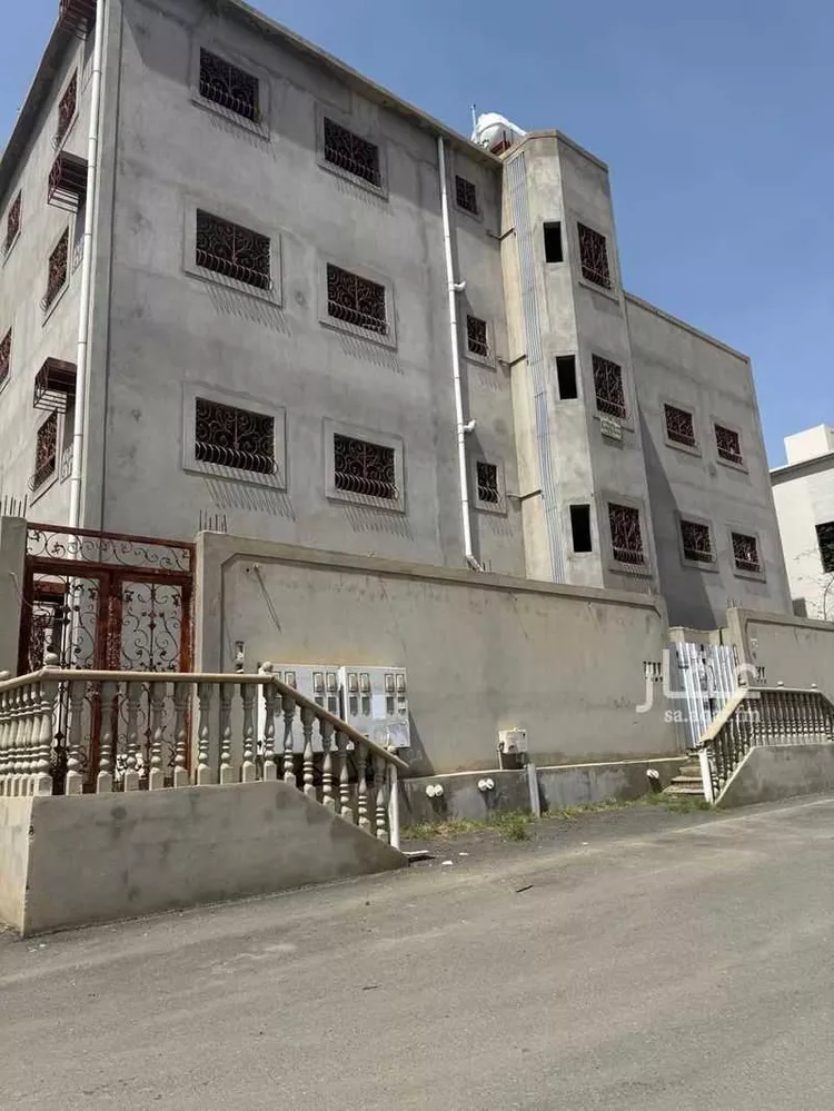 عمارة للبيع في شارع النعمان بن مقرن ، حي البديع ، ابها ، منطقة عسير صورة 4
