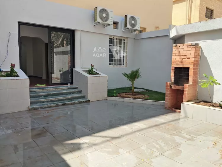 عمارة للإيجار في شارع وادي مراء, حي الورود, مدينة الرياض, منطقة الرياض 7
