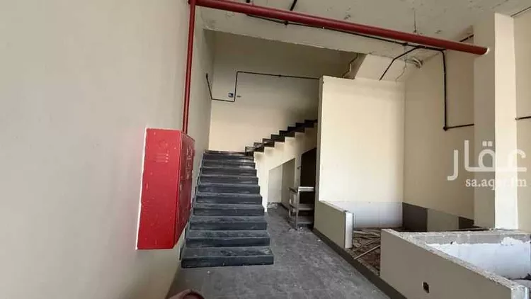 محل للإيجار في شارع الأمير بندر بن عبدالعزيز, حي الخليج, مدينة الرياض, منطقة الرياض صورة 3
