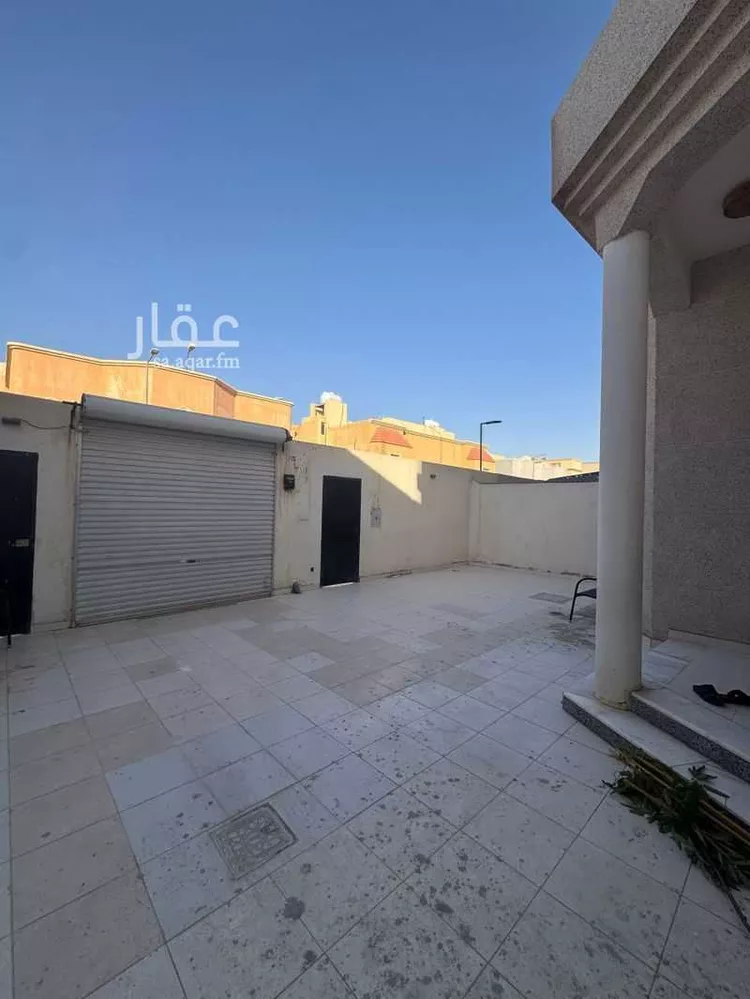 فيلا للإيجار في شارع الشويهات, حي غرناطة, مدينة الرياض, منطقة الرياض