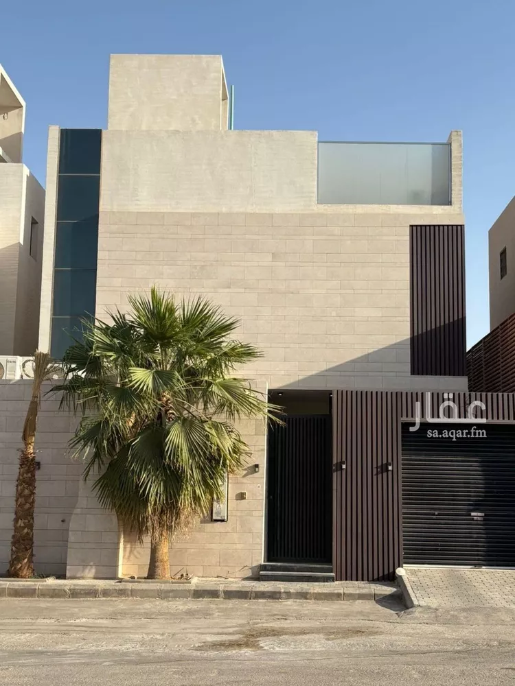 فيلا للإيجار في شارع إسماعيل بن أحمد بن الحسن, حي المهدية, مدينة الرياض, منطقة الرياض