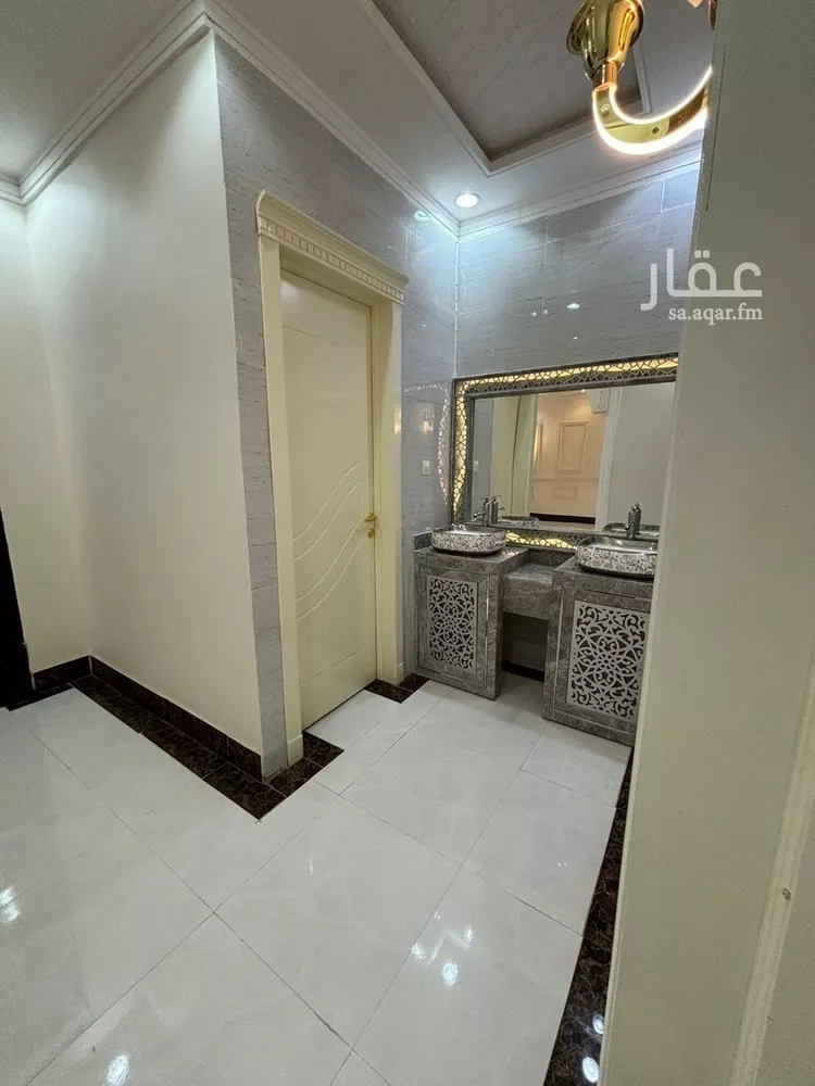 فيلا للإيجار في شارع عمر بن علي الجعدي, حي طويق, مدينة الرياض, منطقة الرياض صورة 2