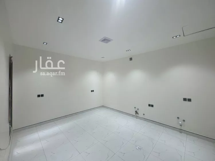 فيلا للبيع في شارع أبي طالب الكرخي, حي الخليج, مدينة الرياض, منطقة الرياض صورة 5