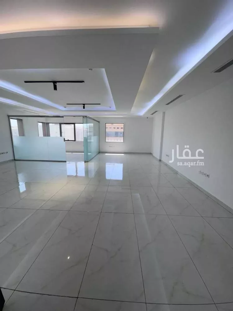 مكتب تجاري للإيجار في شارع الامير محمد ابن عبدالعزيز, حي العريض, مدينة المدينه المنوره, منطقة المدينة المنورة صورة 2