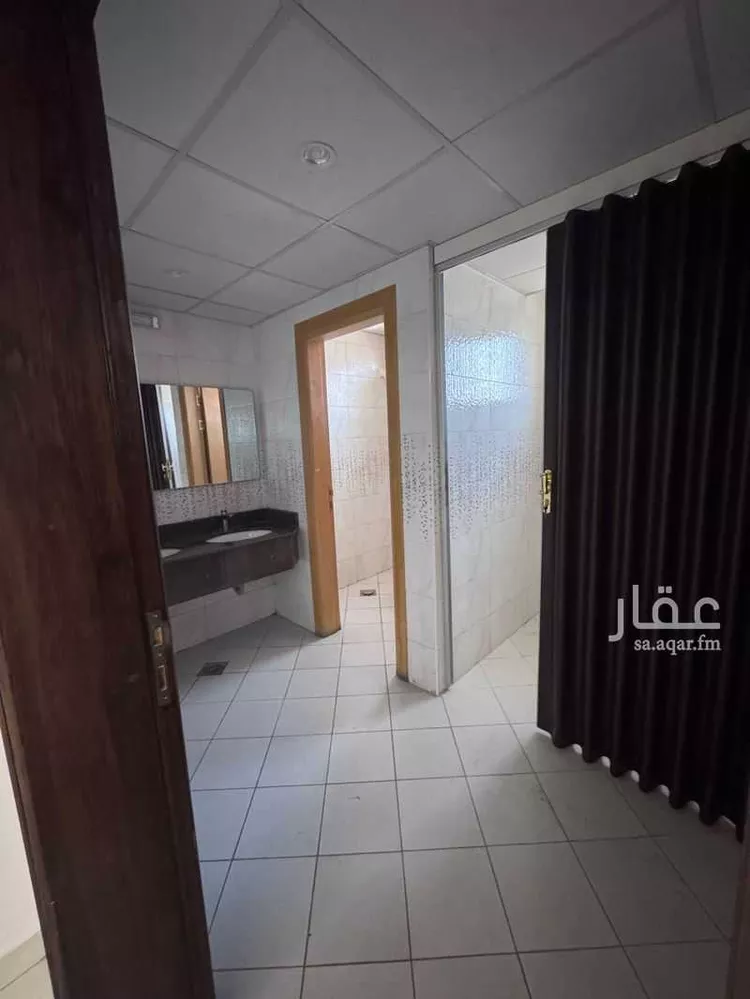 مكتب تجاري للإيجار في شارع الامير محمد ابن عبدالعزيز, حي العريض, مدينة المدينه المنوره, منطقة المدينة المنورة صورة 4