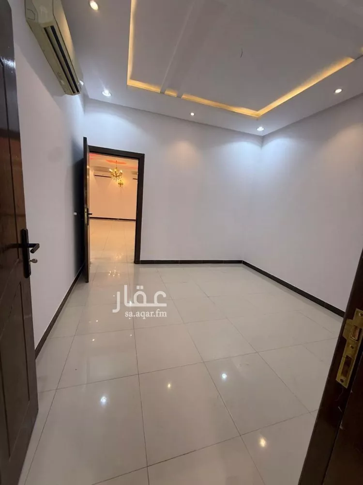 فيلا للإيجار في شارع محمد وليّ الدين, حي المونسية, مدينة الرياض, منطقة الرياض 24