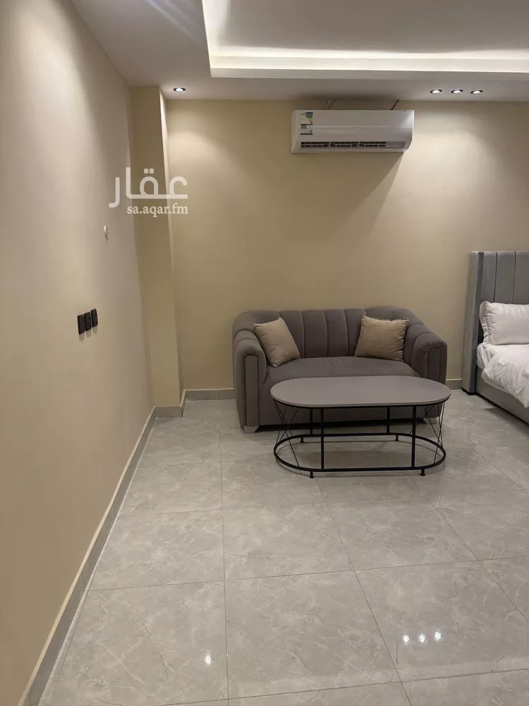 استديو مفروش للحجز في شارع تميم بن أبي الفتوح ، حي الروضة ، الرياض ، منطقة الرياض