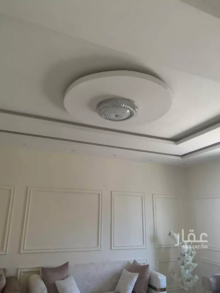 Building for Sale in Medina King Fahd صورة 2