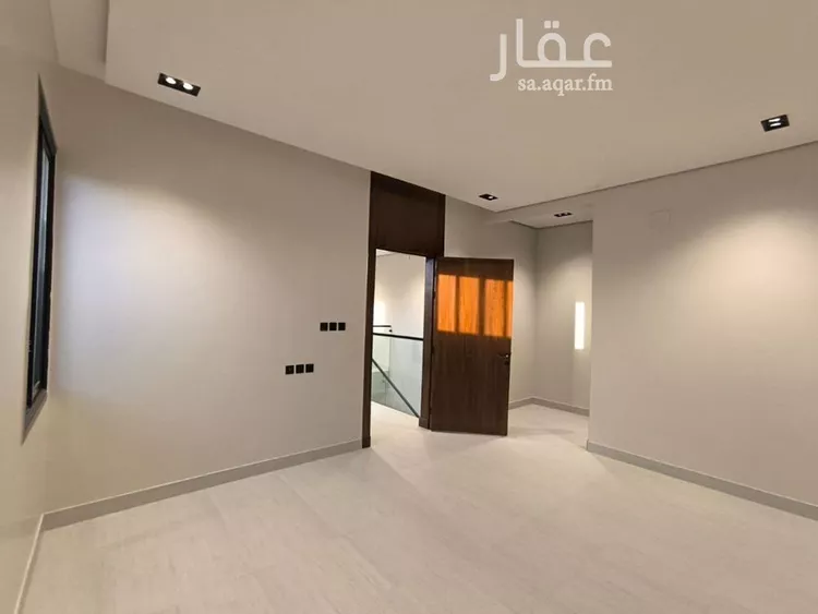 دور للبيع في شارع رقم 322, حي المونسية, مدينة الرياض, منطقة الرياض صورة 5