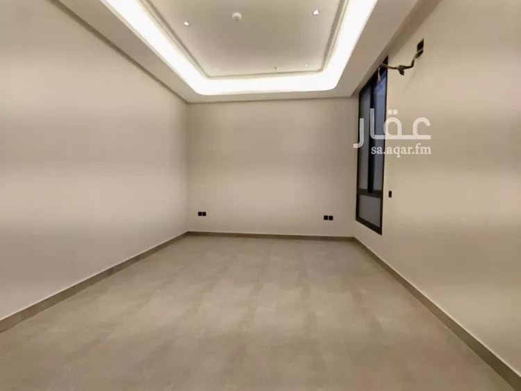 Floor for Sale in Riyadh Al Yarmouk 6