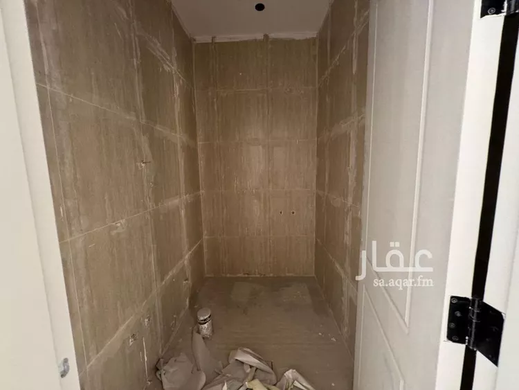 فيلا للبيع في شارع ابن درباس, حي الملك فيصل, مدينة الرياض, منطقة الرياض صورة 4