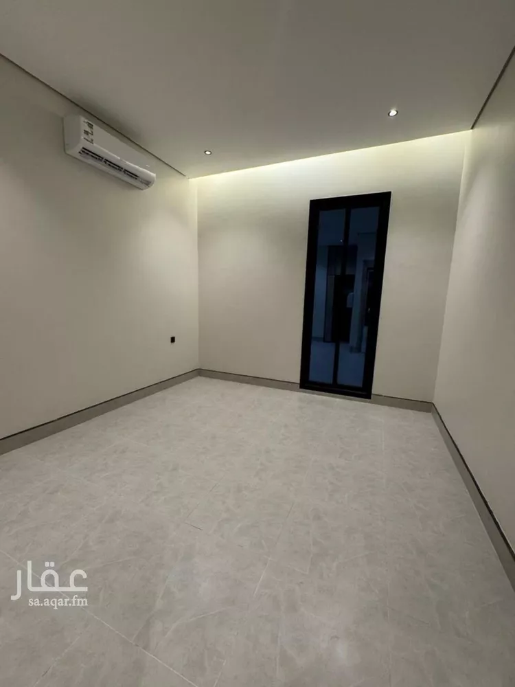 دور للبيع في شارع محمد بن عبدالحكيم, حي المعيزيلة, مدينة الرياض, منطقة الرياض صورة 5