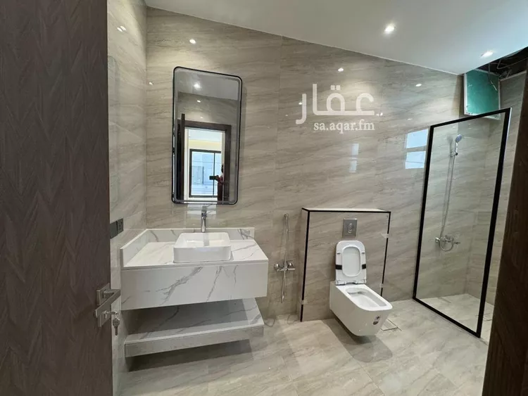 فيلا للبيع في شارع محمد الطائي, حي الرمال, مدينة الرياض, منطقة الرياض صورة 2