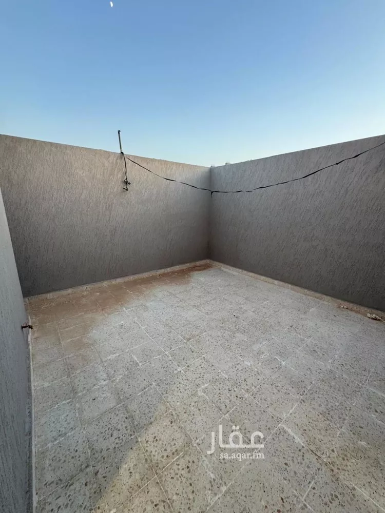 شقة للبيع في شارع محمد بن شيبة, حي المعيزيلة, مدينة الرياض, منطقة الرياض صورة 3