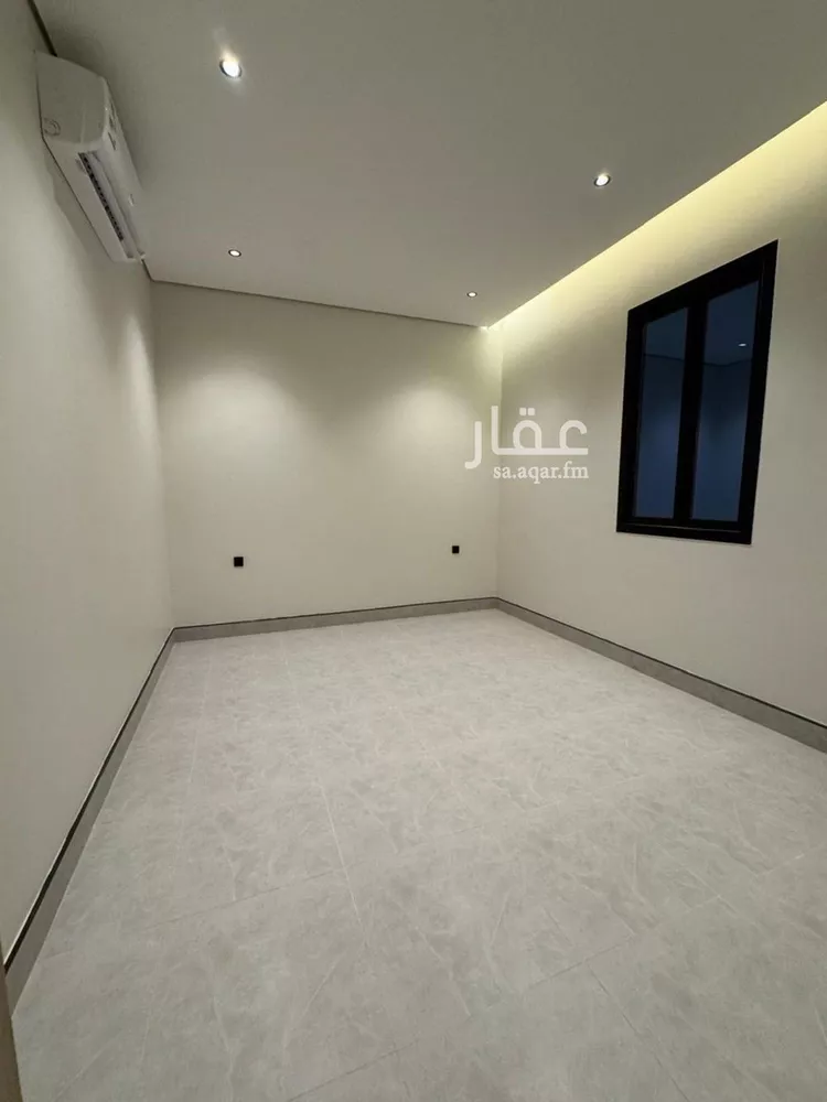 دور للبيع في شارع محمد بن عبدالحكيم, حي المعيزيلة, مدينة الرياض, منطقة الرياض صورة 5
