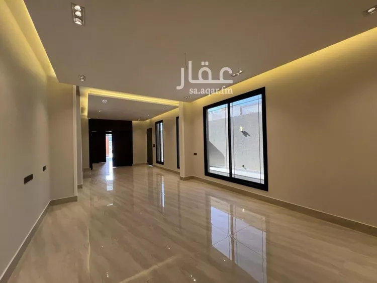 فيلا للبيع في شارع شارع وادي الساحل, حي الرمال, مدينة الرياض, منطقة الرياض صورة 2