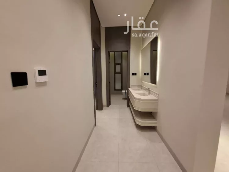 فيلا للبيع في شارع وادي خيبر, حي غرناطة, مدينة الرياض, منطقة الرياض صورة 4