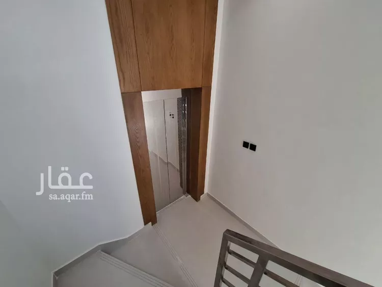 دور للبيع في شارع رقم 133, حي الجنادرية, مدينة الرياض, منطقة الرياض صورة 3