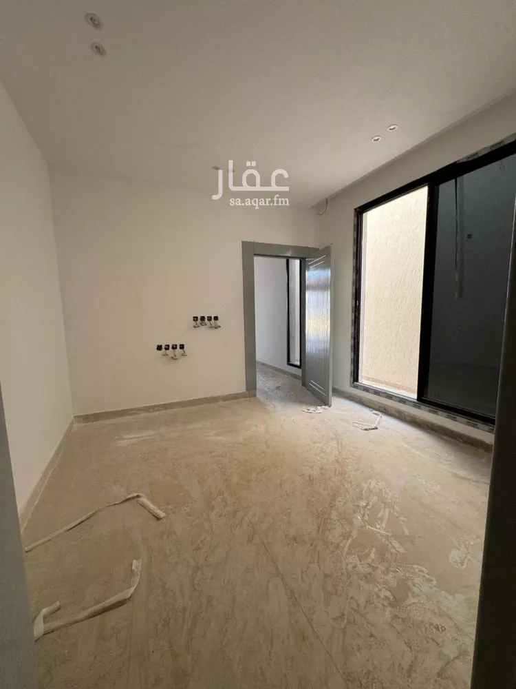 فيلا للبيع في شارع أوس بن المنذر الأنصاري, حي النظيم, مدينة الرياض, منطقة الرياض صورة 2