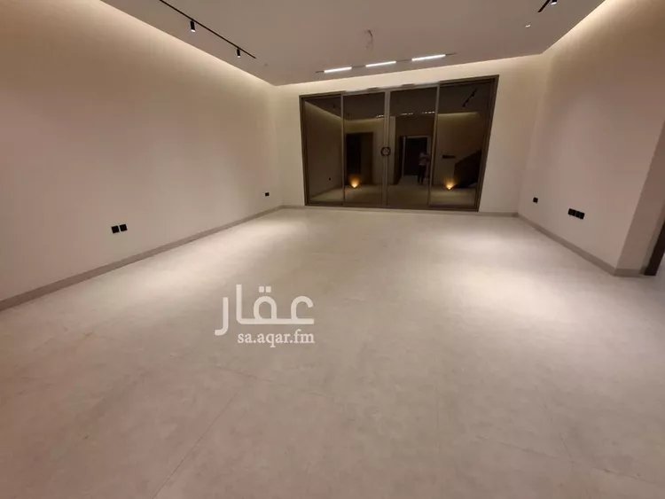 فيلا للبيع في شارع العباس بن حاتم, حي غرناطة, مدينة الرياض, منطقة الرياض صورة 5