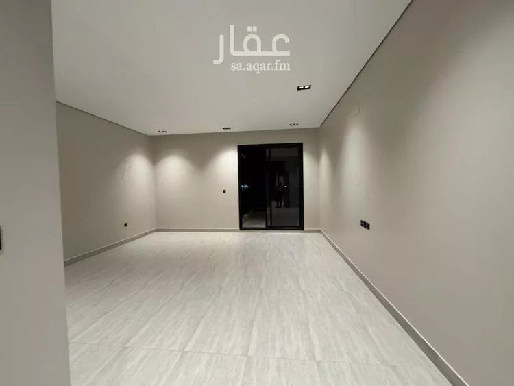 فيلا للبيع في شارع شارع وادي الساحل, حي الرمال, مدينة الرياض, منطقة الرياض صورة 4