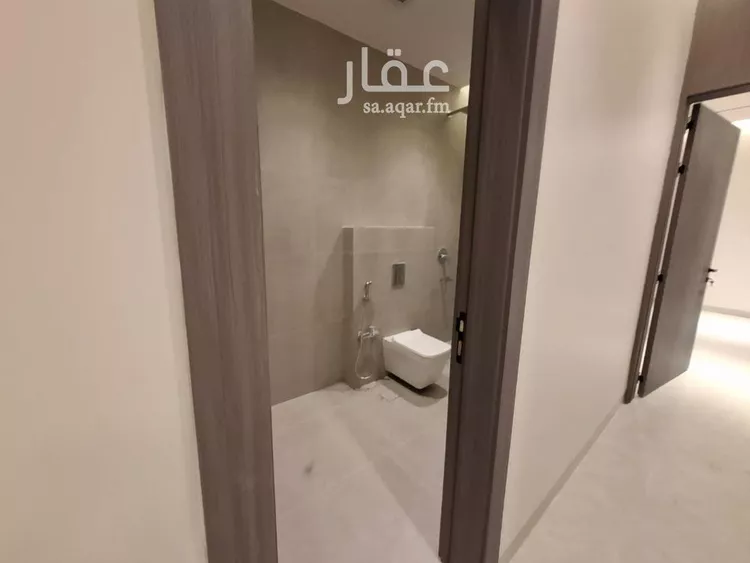 فيلا للبيع في شارع العباس بن حاتم, حي غرناطة, مدينة الرياض, منطقة الرياض صورة 3