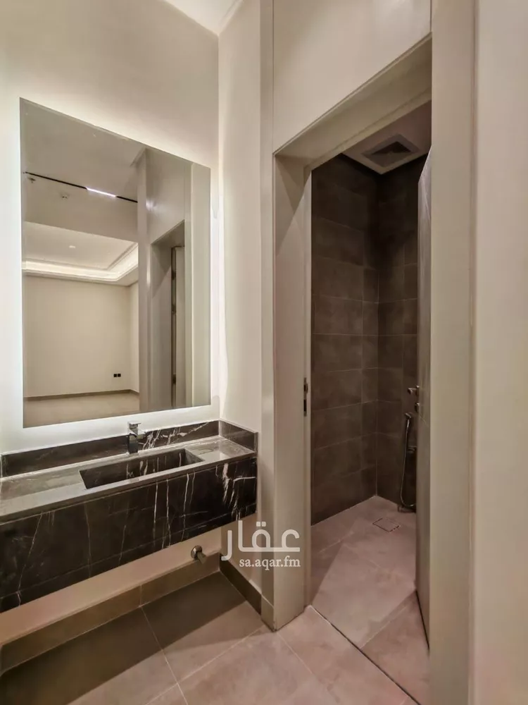 شقة للبيع في شارع عبدالقدوس الأنصاري, حي الرمال, مدينة الرياض, منطقة الرياض صورة 2