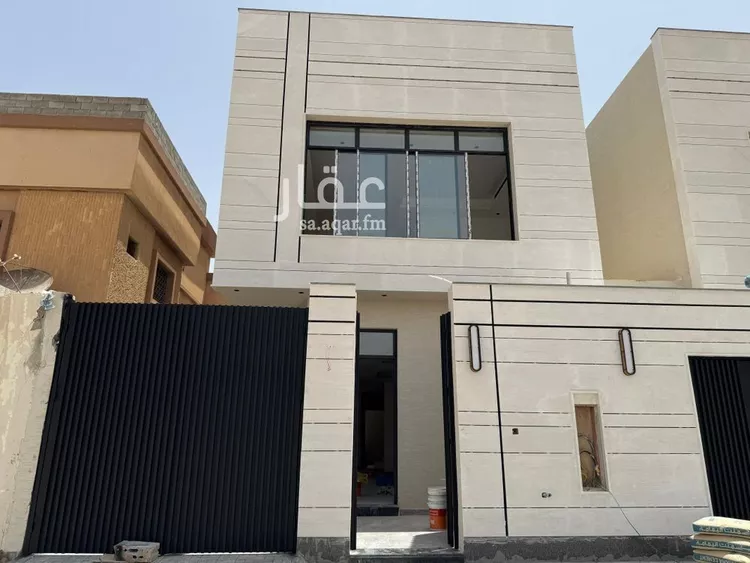 فيلا للبيع في شارع أدهم بن محرز, حي الملك فيصل, مدينة الرياض, منطقة الرياض