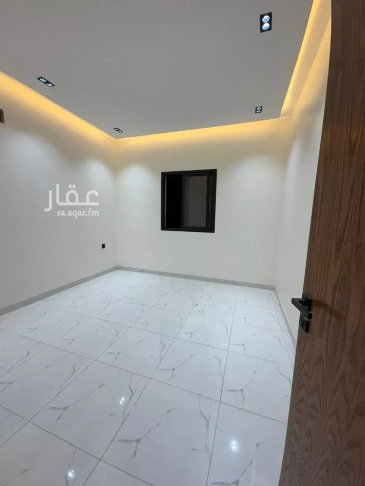 فيلا للبيع في شارع أبي طالب الكرخي, حي الخليج, مدينة الرياض, منطقة الرياض صورة 4