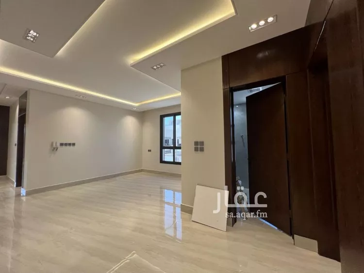 فيلا للبيع في شارع جارالله بن ظهيرة, حي الرمال, مدينة الرياض, منطقة الرياض صورة 3