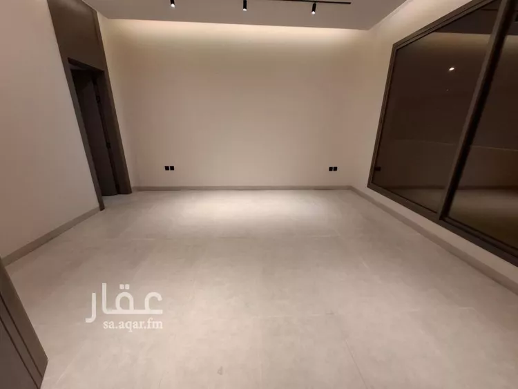 فيلا للبيع في شارع العباس بن حاتم, حي غرناطة, مدينة الرياض, منطقة الرياض صورة 4