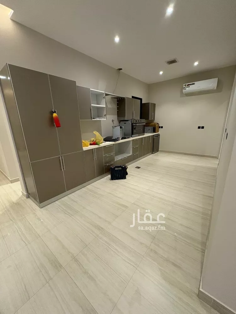 دور للبيع في شارع عبدالملك القلعي, حي العارض, مدينة الرياض, منطقة الرياض 10