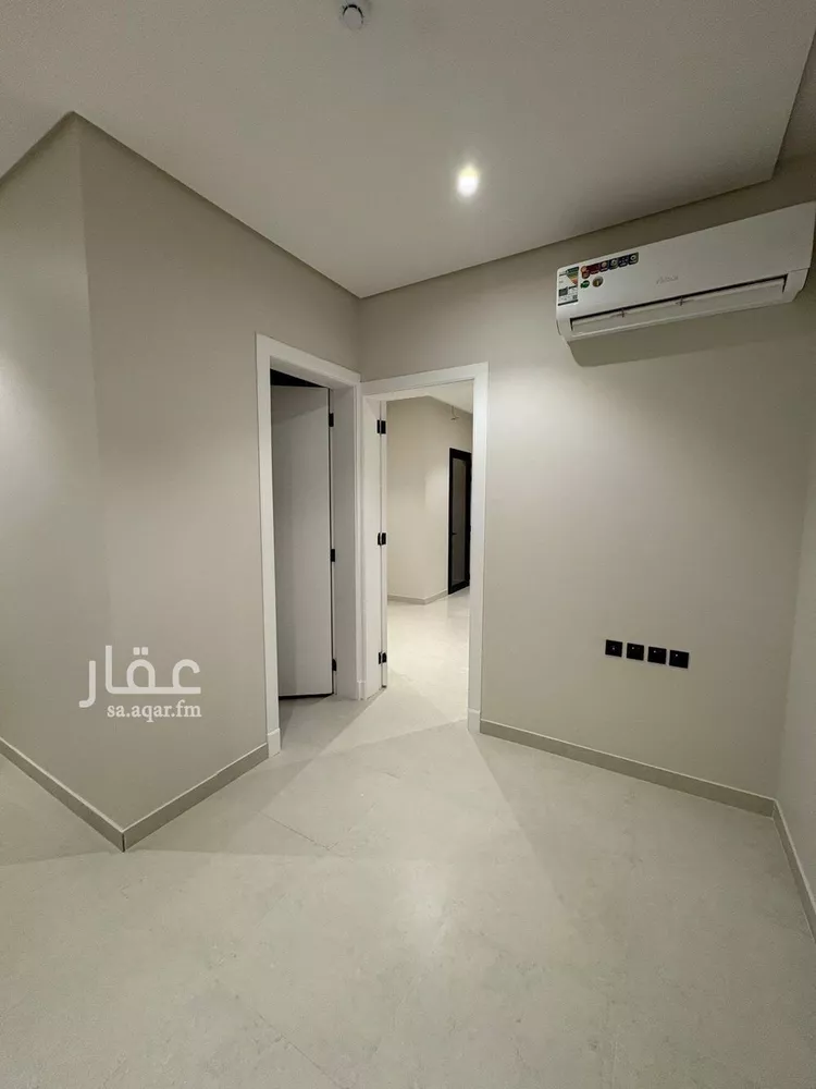 عمارة للبيع في شارع أبي عبدالله الأوشي, حي العارض, مدينة الرياض, منطقة الرياض صورة 2