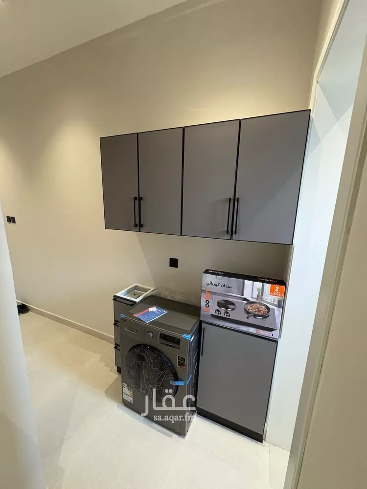 شقة للإيجار في شارع ابن الأستاذ, حي الضباط, مدينة الرياض, منطقة الرياض صورة 5