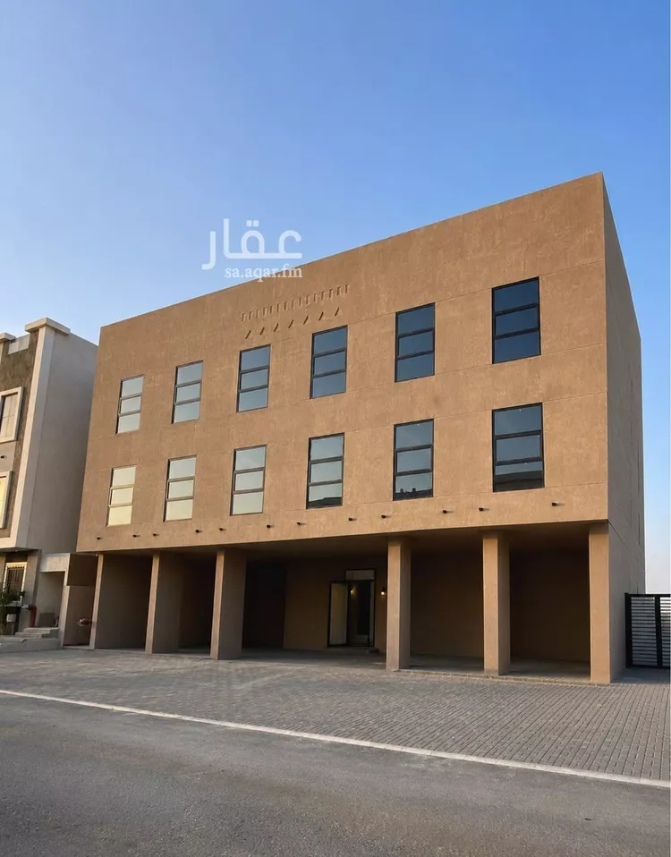 عمارة للبيع في شارع العشيرة, حي ظهرة لبن, مدينة الرياض, منطقة الرياض