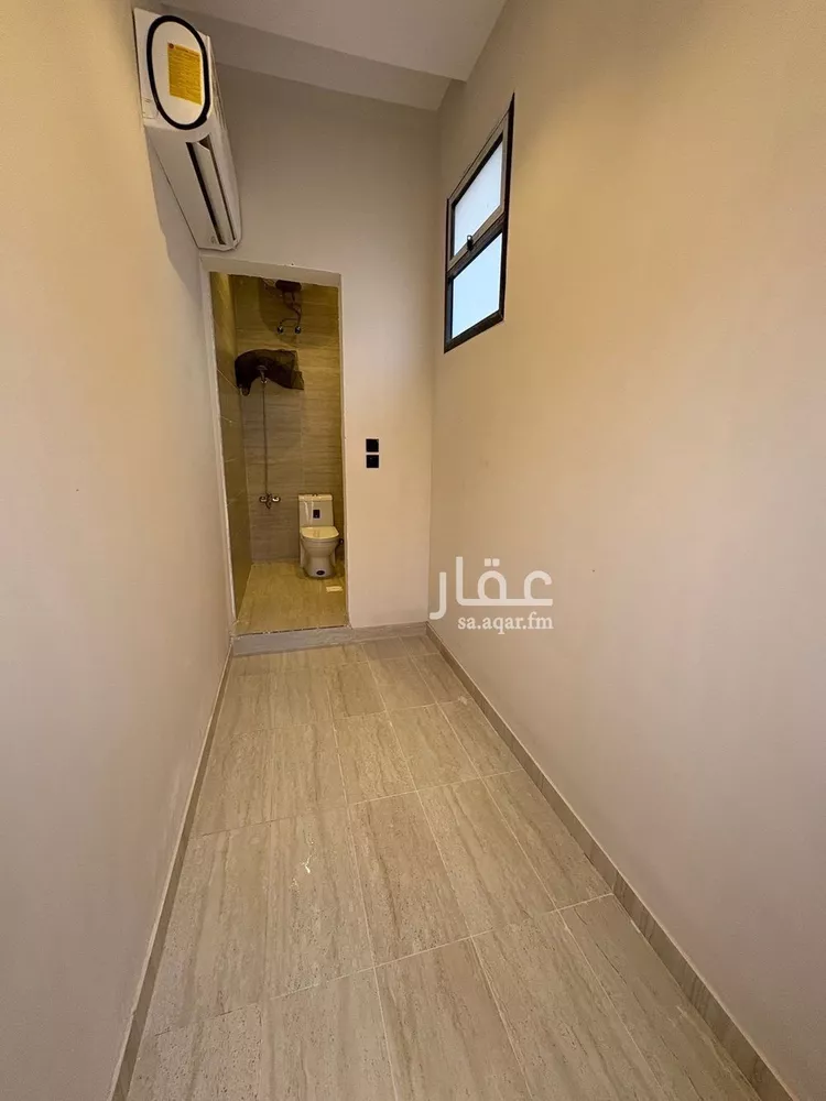 دور للبيع في شارع عبدالملك القلعي, حي العارض, مدينة الرياض, منطقة الرياض 8